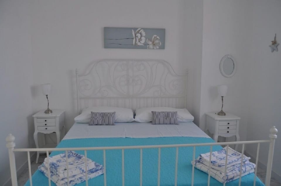 Suite, Balcony, Sea View | Premium bedding, iron/ironing board, rollaway beds, free WiFi