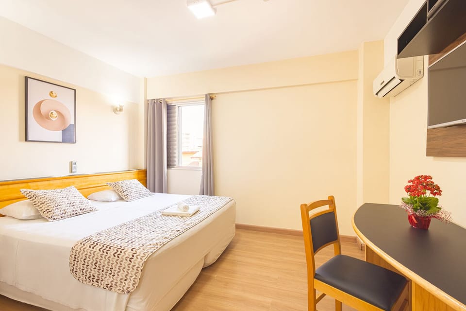 Standard Single Room | Minibar, desk, WiFi (free), bed sheets