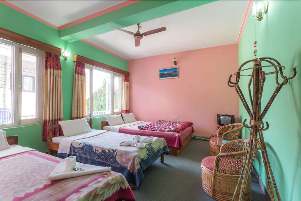 1 bedroom, premium bedding, desk, free WiFi