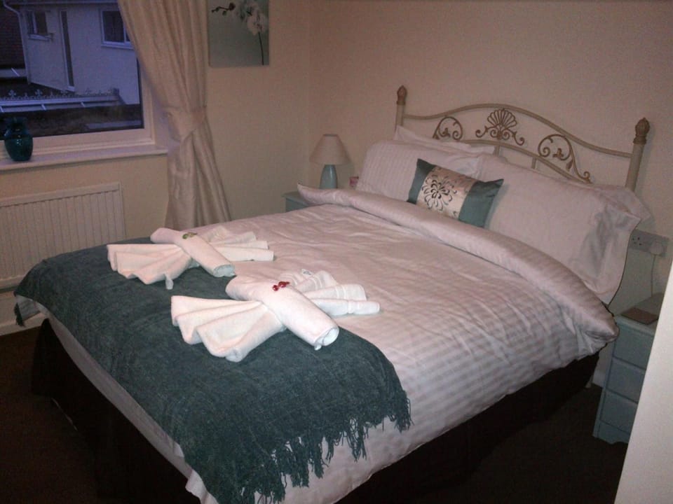 Grove House Hotel Bed and Breakfast in Mid Suffolk District