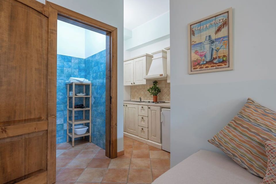 Studio | In-room safe, desk, soundproofing, cribs (surcharge)