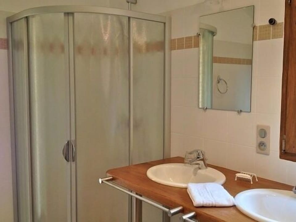Superior Cottage, Ensuite, Garden View (et piscine) | Bathroom