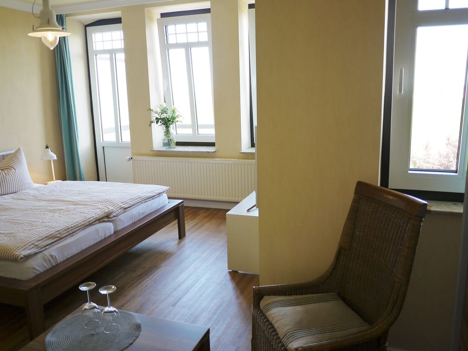 Classic Double Room | Room amenity