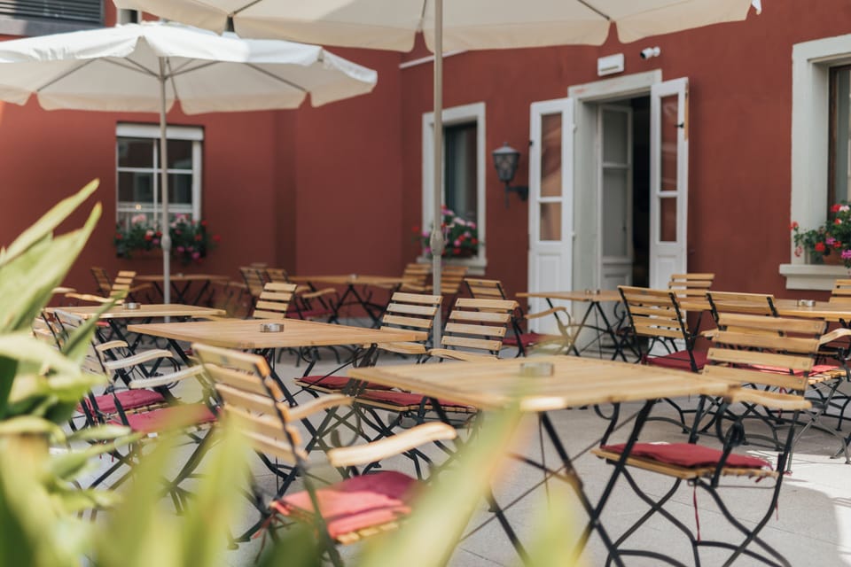Sundeck
