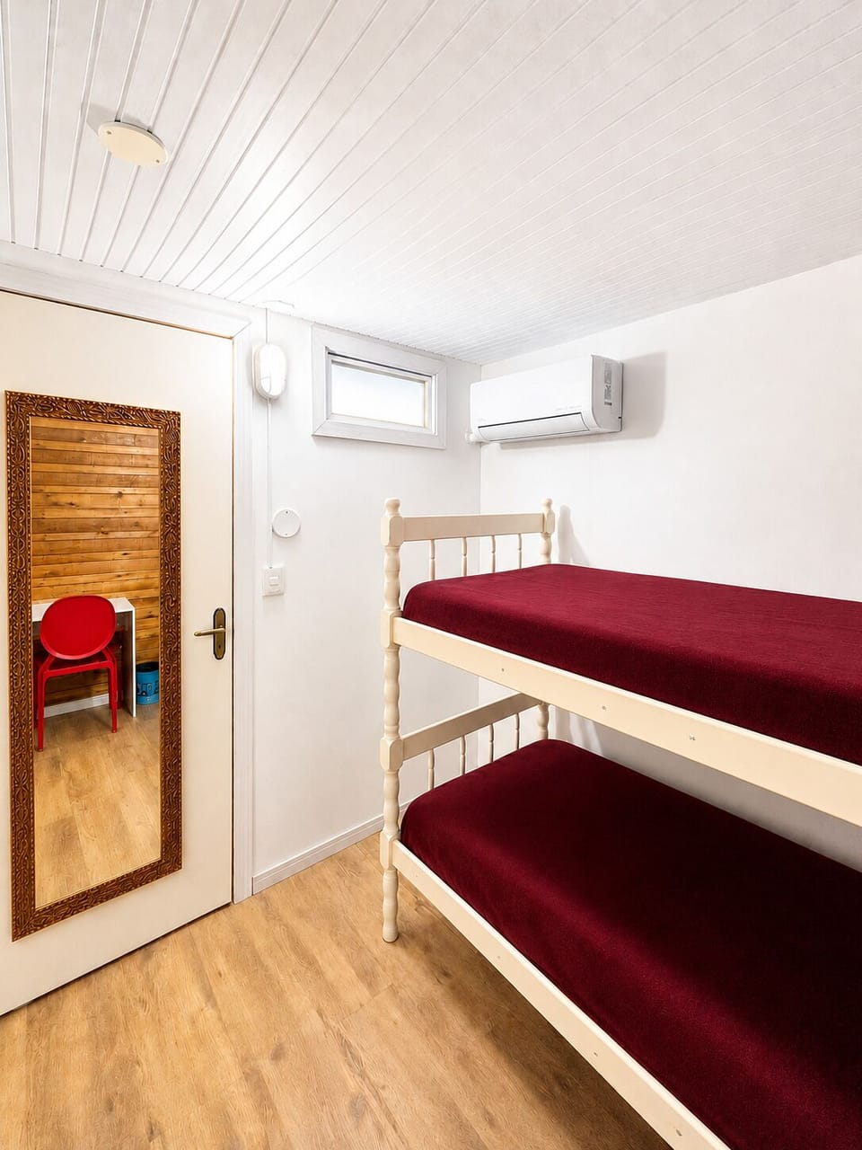 Basic Room, 1 Bedroom | Bathroom | Shower