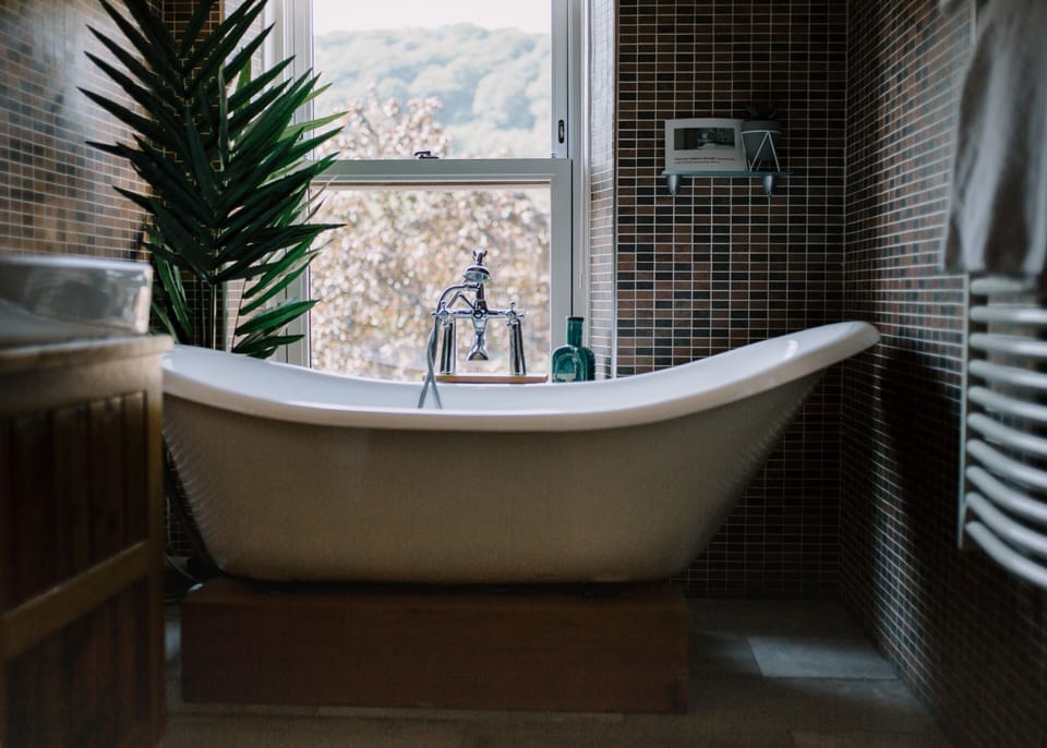 Deluxe Double Room, Ensuite (Super King Room 5 and 8) | Bathroom