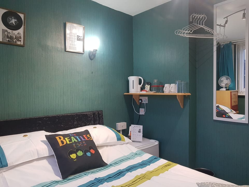 Standard Double Room Single Use, Private Bathroom | Down comforters, individually decorated, individually furnished