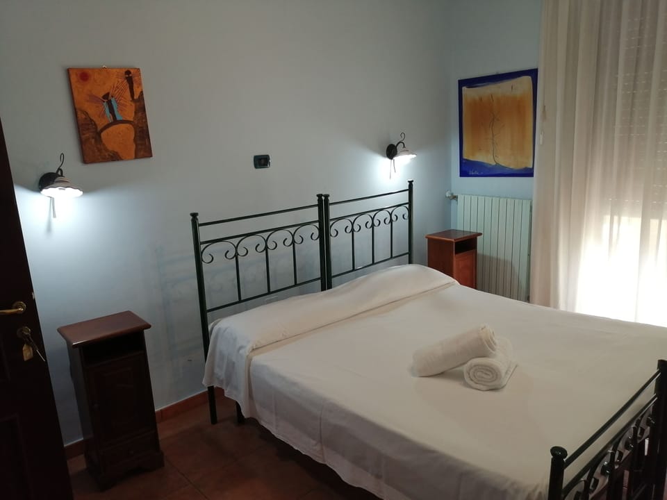 Double Room Single Use | 1 bedroom, down comforters, free minibar items, desk