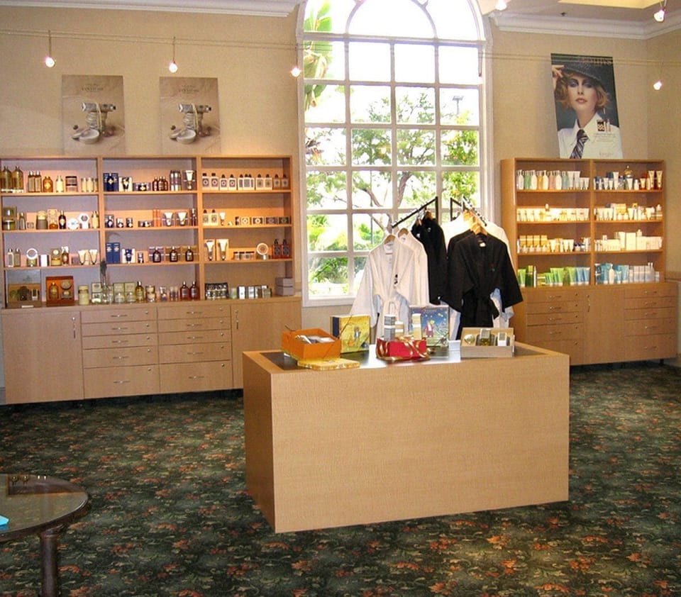 Sauna, hot tub, hot springs, body treatments, hydrotherapy, aromatherapy