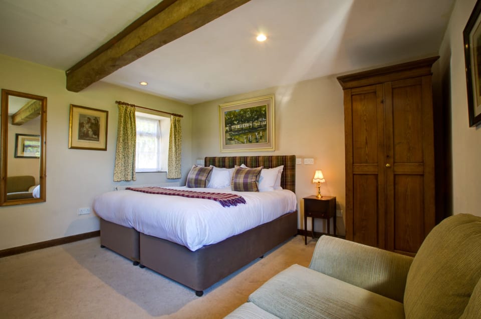 Individually decorated, individually furnished, iron/ironing board