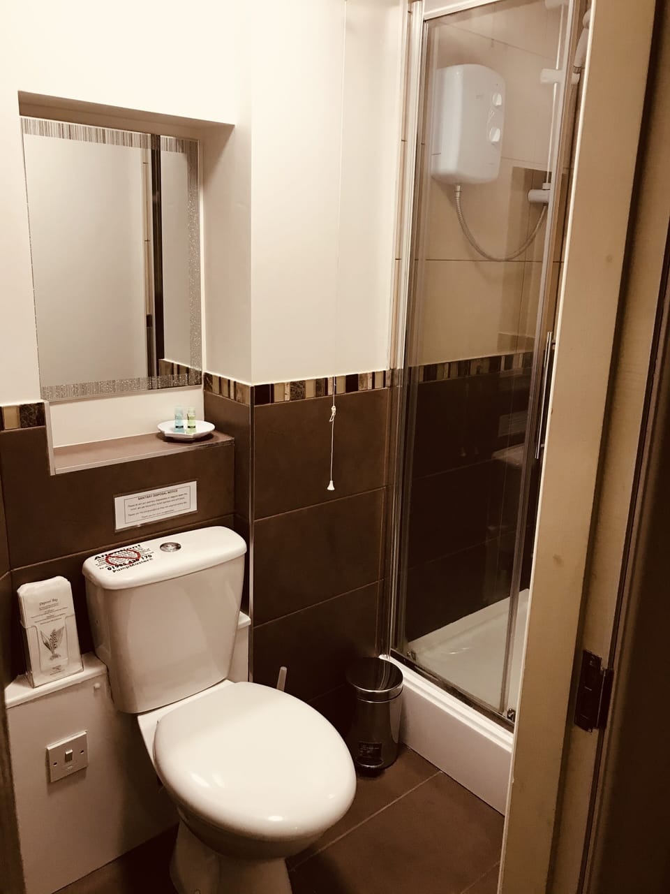 Shower, free toiletries, hair dryer, towels