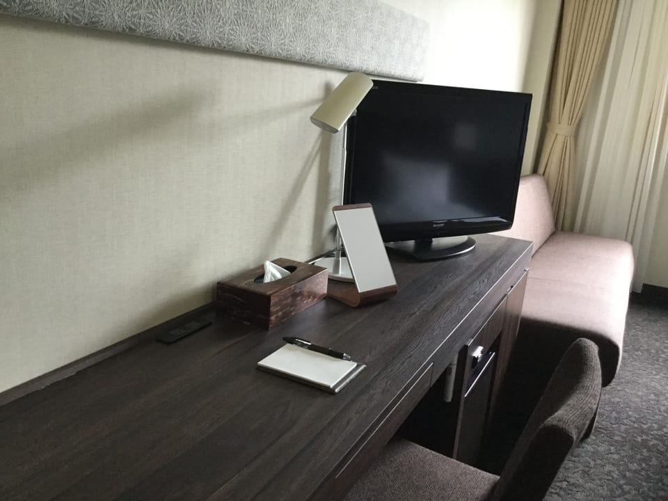 Down comforters, desk, blackout drapes, free WiFi