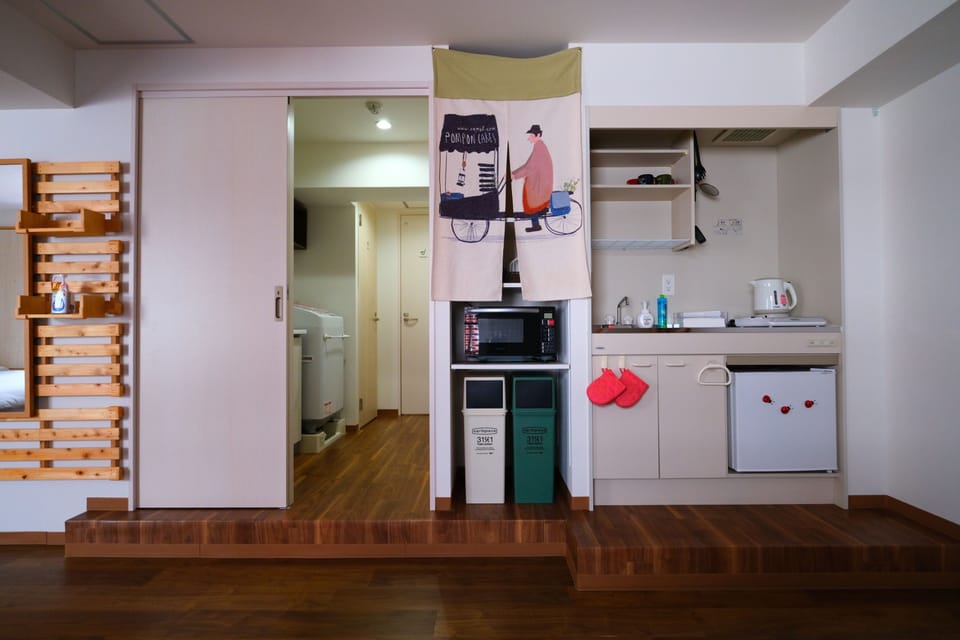 Family Room | Private kitchenette | Fridge, microwave, coffee/tea maker, rice cooker