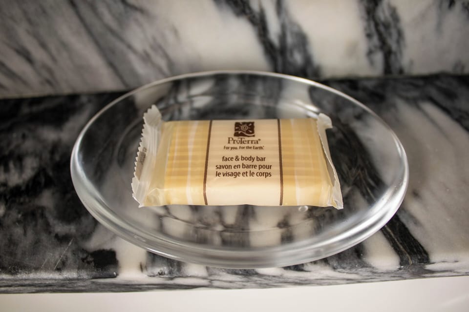 Single Room | Bathroom | Shower, hair dryer, towels