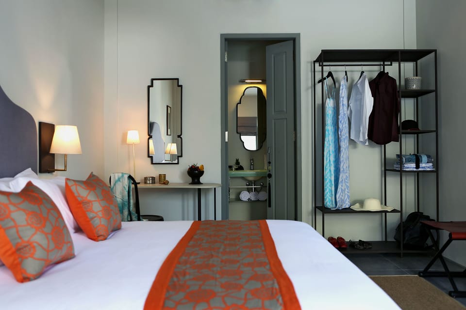 Deluxe Room | In-room safe, desk, laptop workspace, iron/ironing board