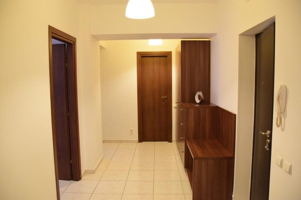 Standard Studio | Blackout drapes, iron/ironing board, free WiFi