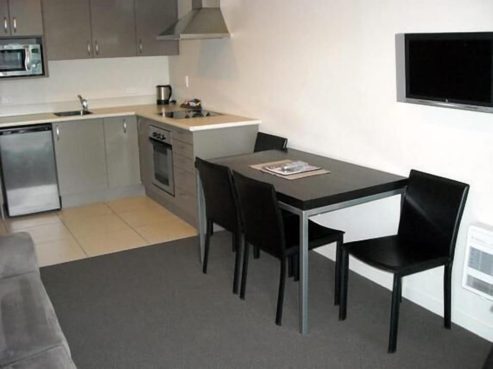 Fridge, microwave, stovetop