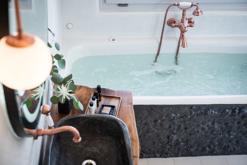 Villa | Bathroom | Shower, free toiletries, hair dryer, bathrobes
