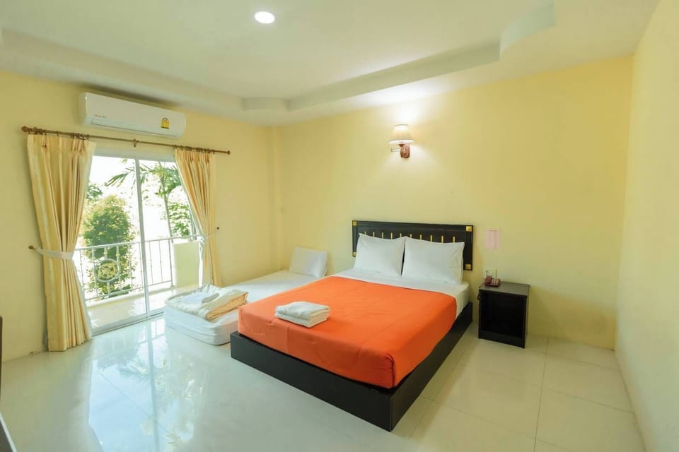 Standard Room | Rollaway beds, free WiFi