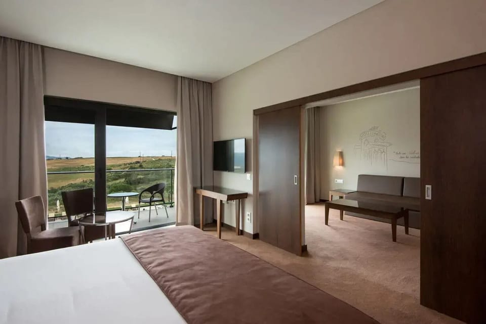 Minibar, in-room safe, blackout drapes, free WiFi