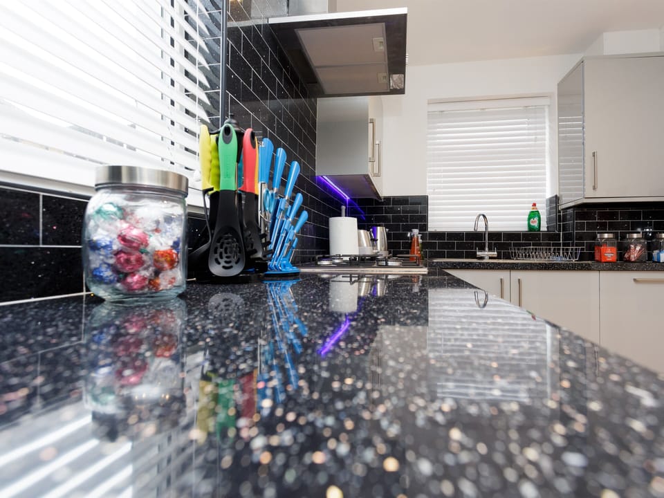 Apartment, Private Bathroom (Occupancy 8) | Restaurant