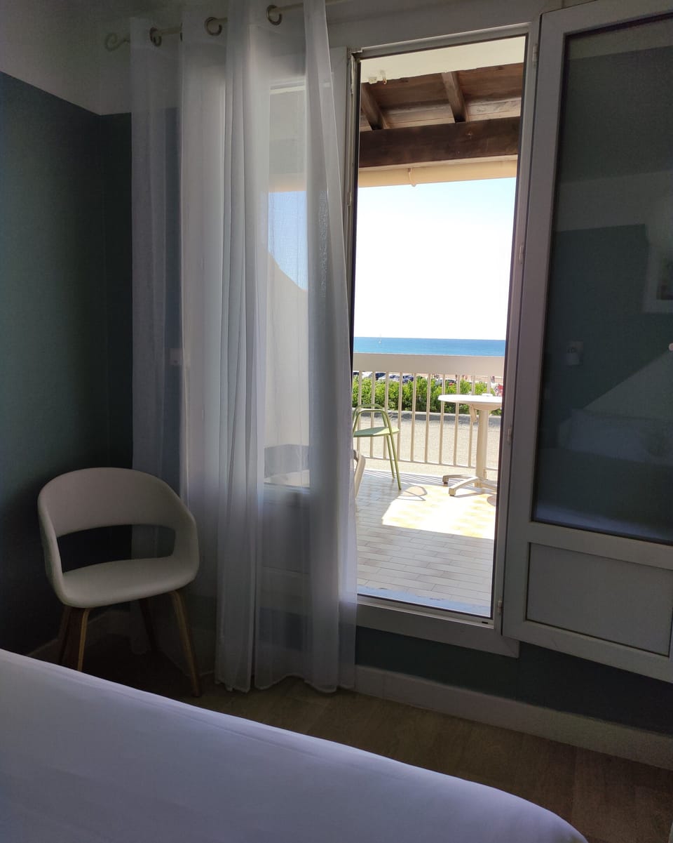 Comfort Double Room, Terrace, Sea View | Desk, iron/ironing board, free WiFi, bed sheets