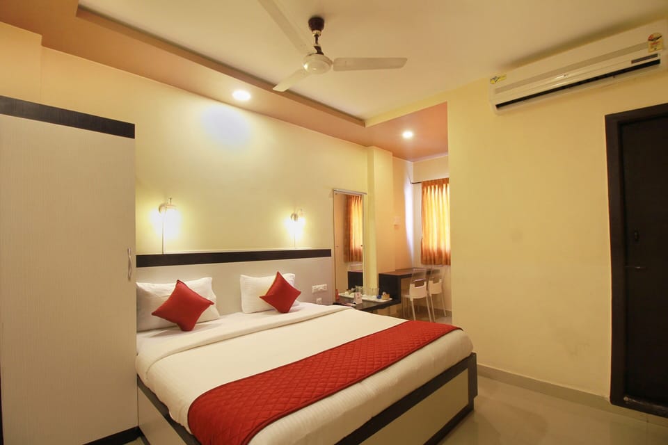 Double or Twin Room | Free WiFi, bed sheets