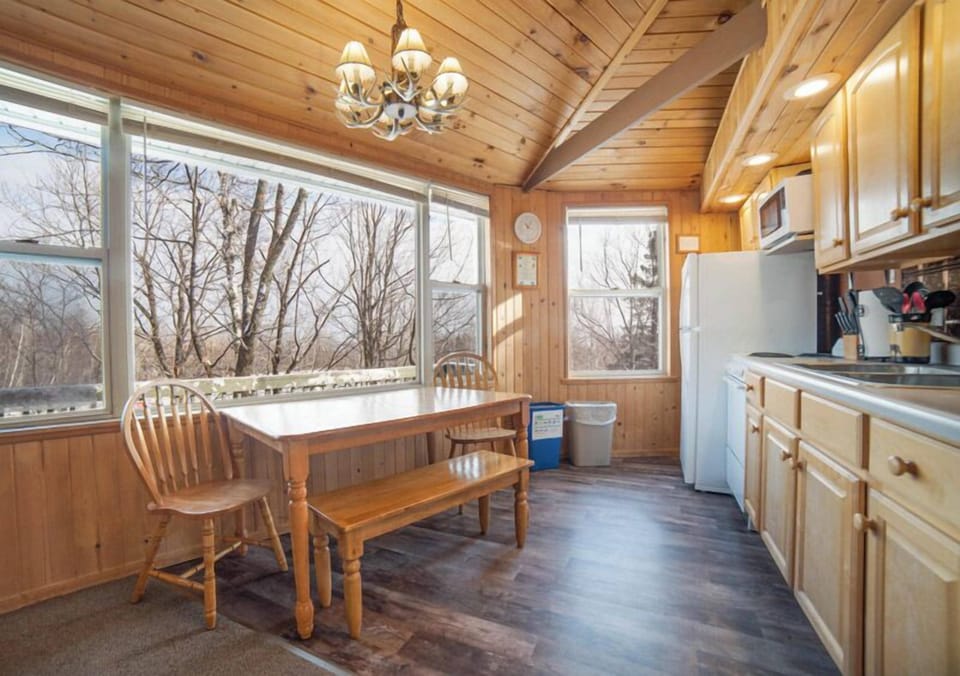 Villa #2- Eagle Nest | Private kitchen | Full-size fridge, microwave, oven, stovetop