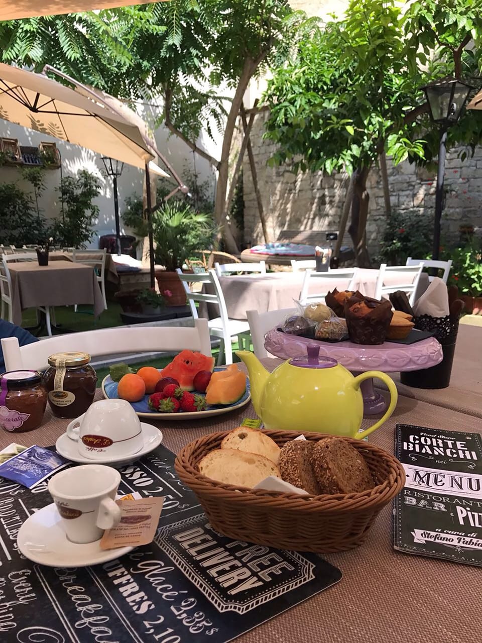 Daily cooked-to-order breakfast for a fee