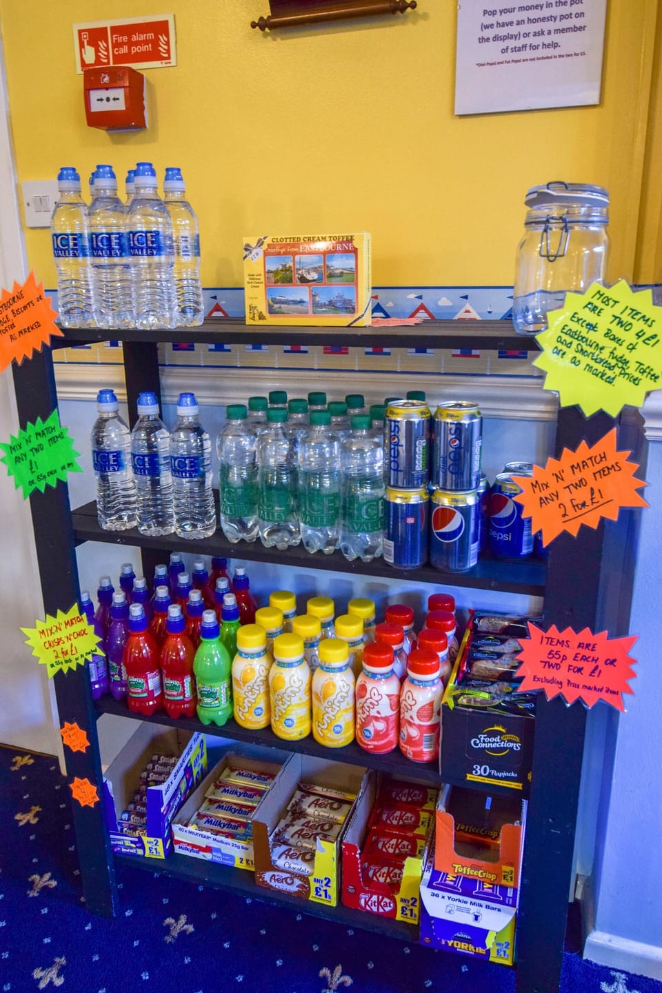 Snack bar