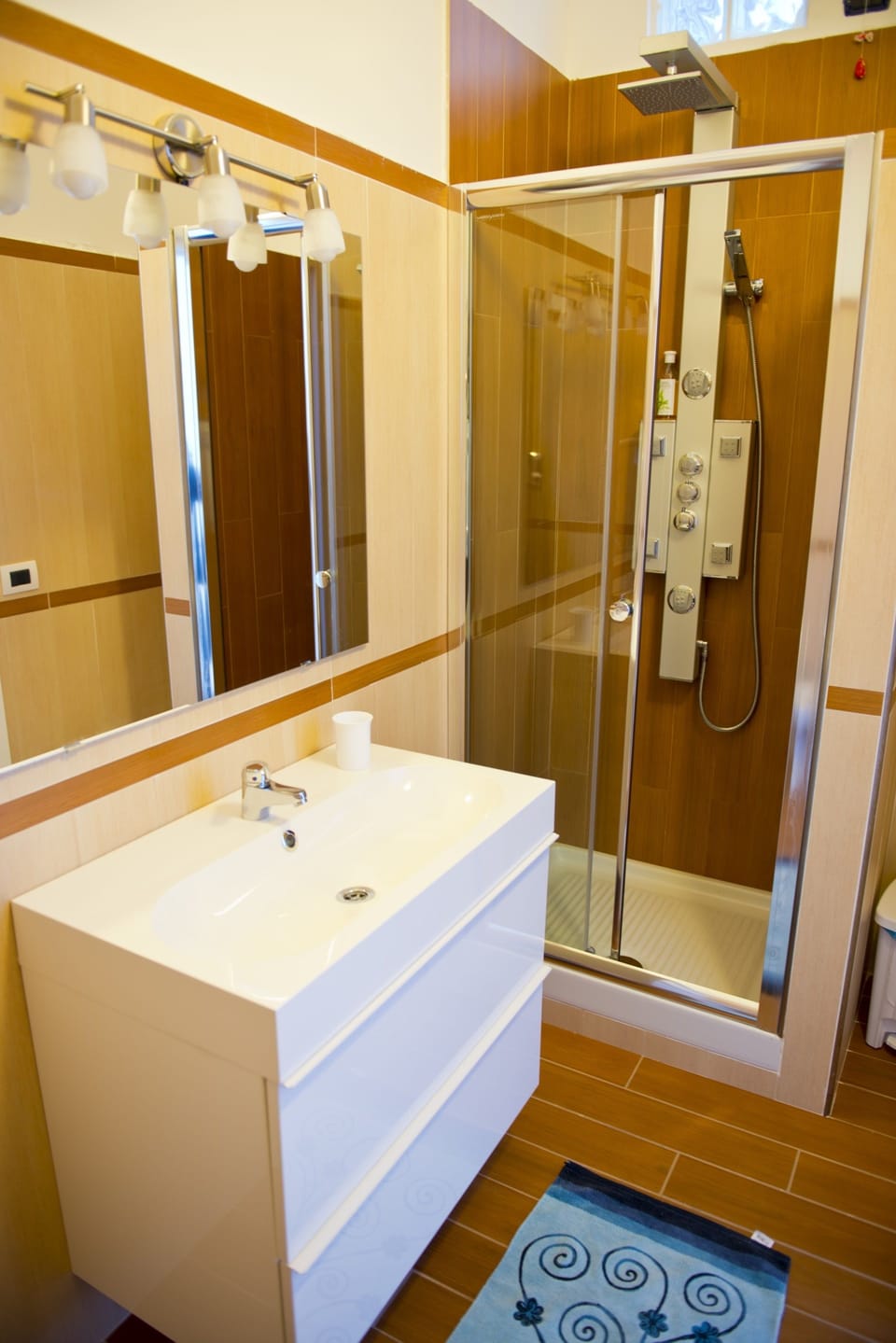 Comfort Suite, 1 Bedroom, Fireplace | Premium bedding, down comforters, desk, free WiFi