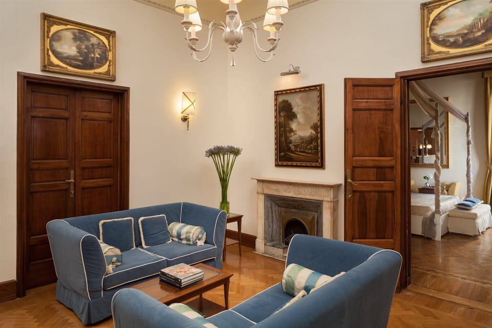 Presidential Suite | Minibar, in-room safe, desk, soundproofing