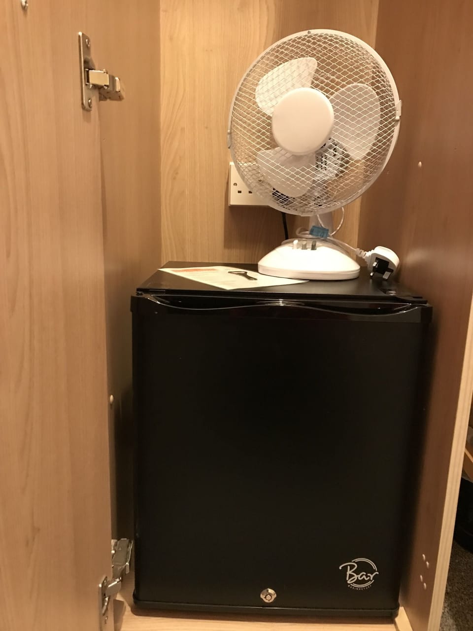 Single Room, Ensuite (B&B) | Food and drink