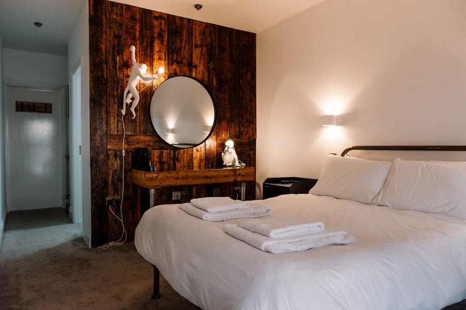 Double Room, Private Bathroom | 1 bedroom, premium bedding, minibar, individually decorated