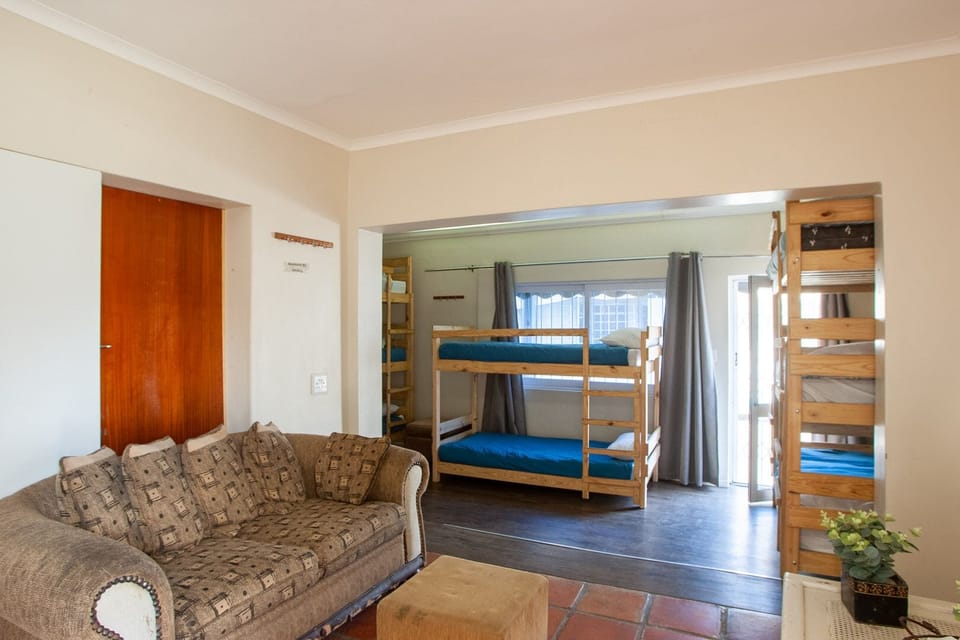 Sharing/ Dormitory room | Free WiFi