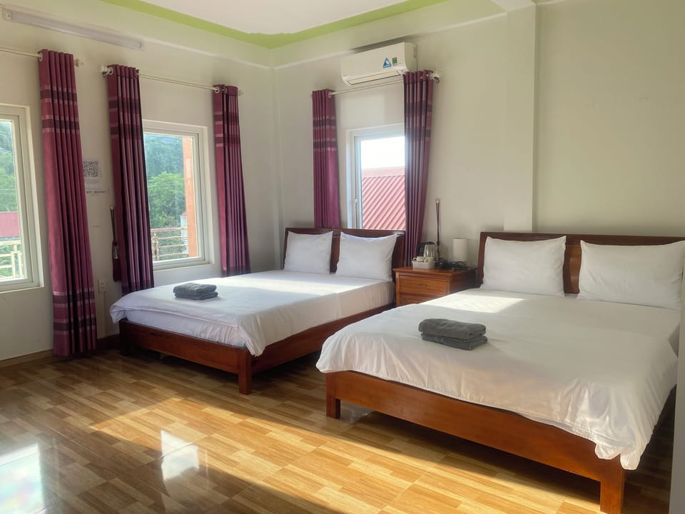 Family Quadruple Room, Non Smoking, Mountainside | Premium bedding, free minibar, blackout drapes, soundproofing