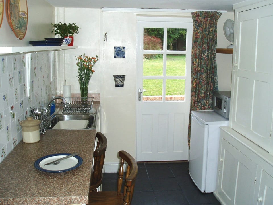 Fridge, microwave, coffee/tea maker, highchair