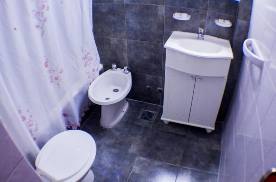 Shower, rainfall showerhead, towels