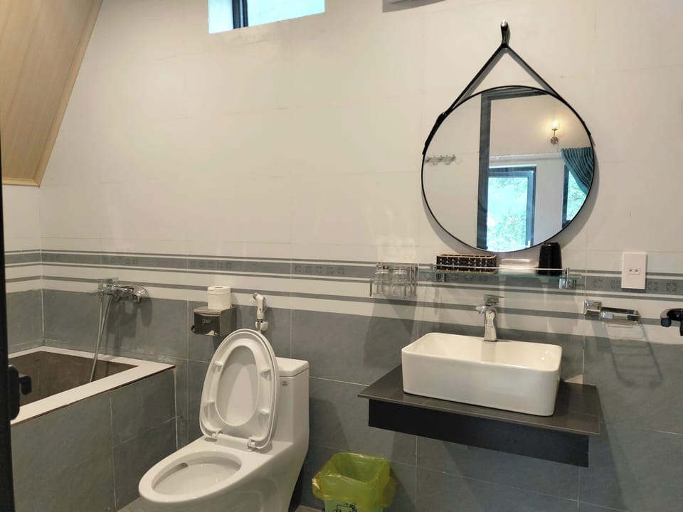 Design Bungalow, 1 Bedroom, Balcony, River View | Bathroom | Shower, free toiletries, hair dryer, slippers