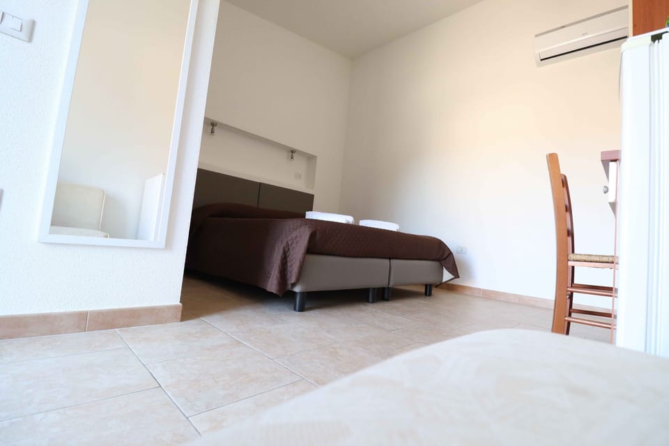 Comfort Double or Twin Room | Premium bedding, desk, soundproofing, cribs/infant beds