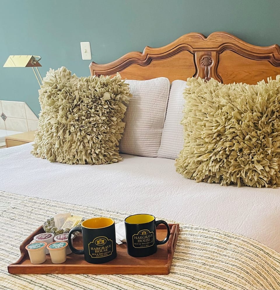 Room, Private Bathroom (State Street Suite) | Premium bedding, desk, iron/ironing board, free WiFi