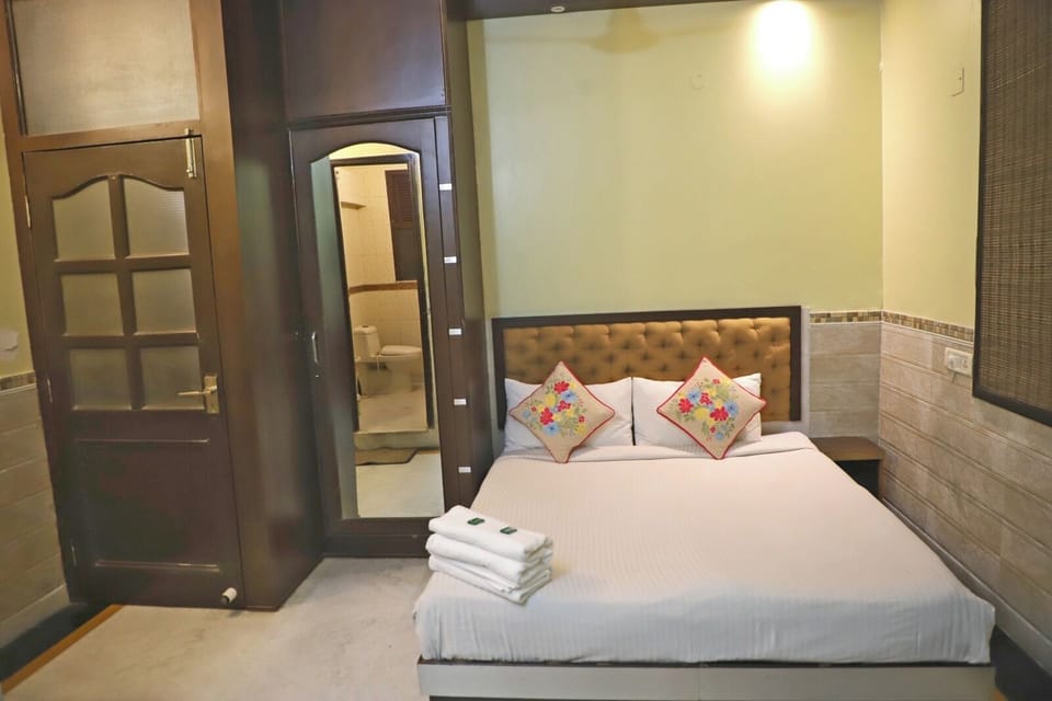 1 bedroom, premium bedding, in-room safe, individually furnished