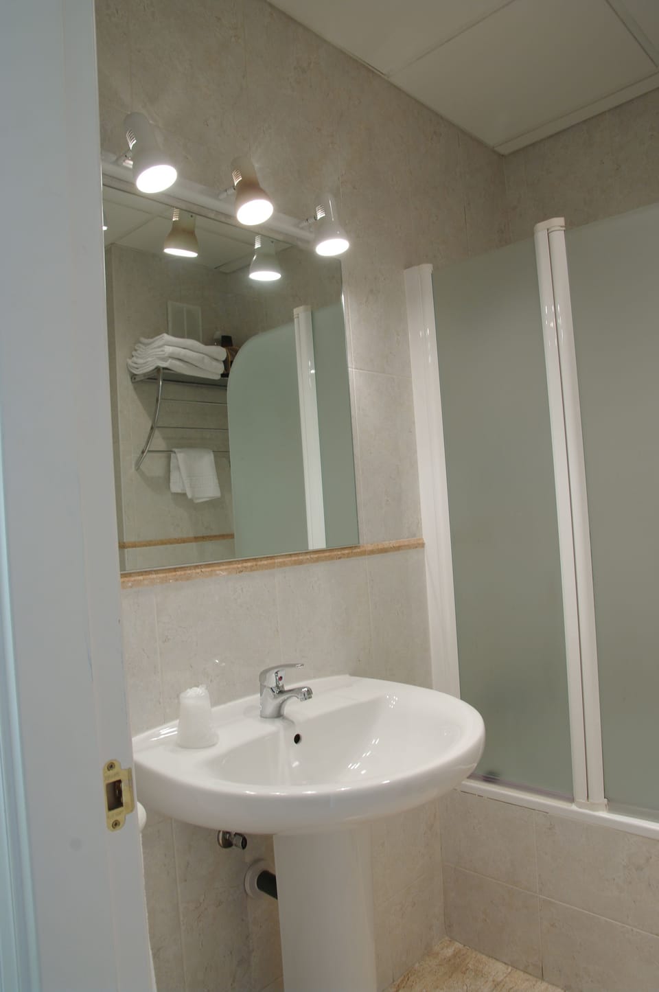 Hair dryer, towels