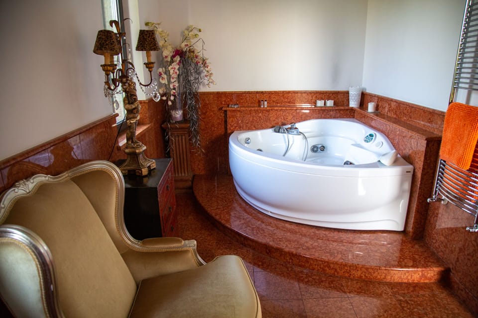 Luxury Double Room, Hot Tub | Private spa tub