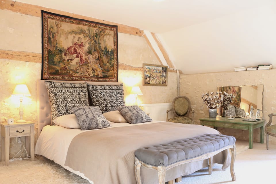 Traditional Double Room (Blanche) | Premium bedding, down comforters, minibar, desk