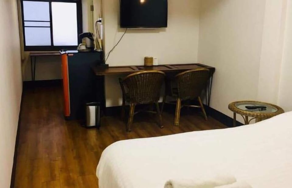 Deluxe Triple Room | Minibar, free WiFi, bed sheets