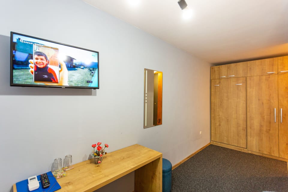 Standard Double Room (with extra bed) | Television