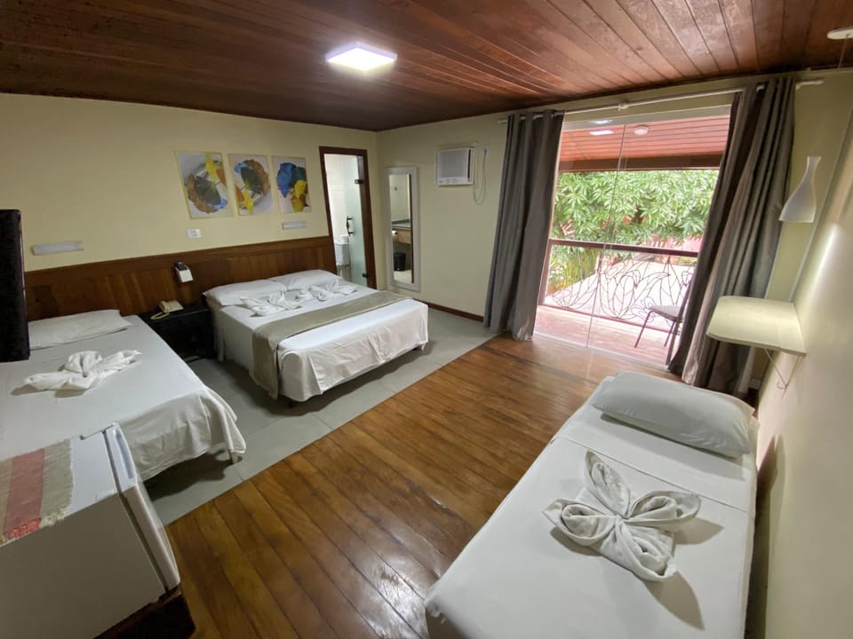 SUITE ENCANTADA | Minibar, free WiFi, bed sheets