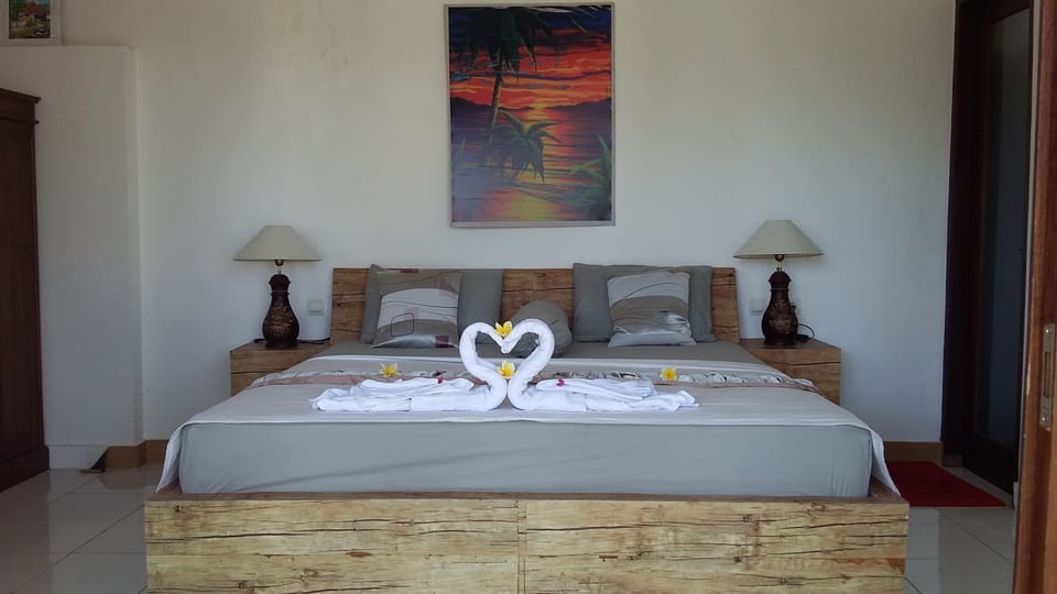 Deluxe Double Room | Soundproofing, WiFi (free), bed sheets
