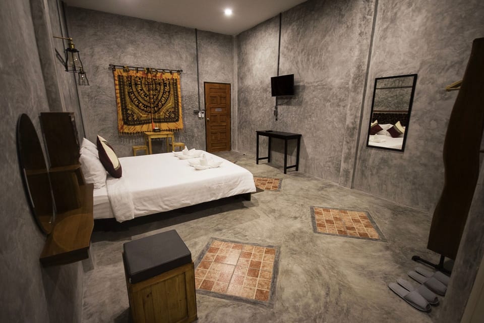 Standard Double Room | Blackout drapes, free WiFi